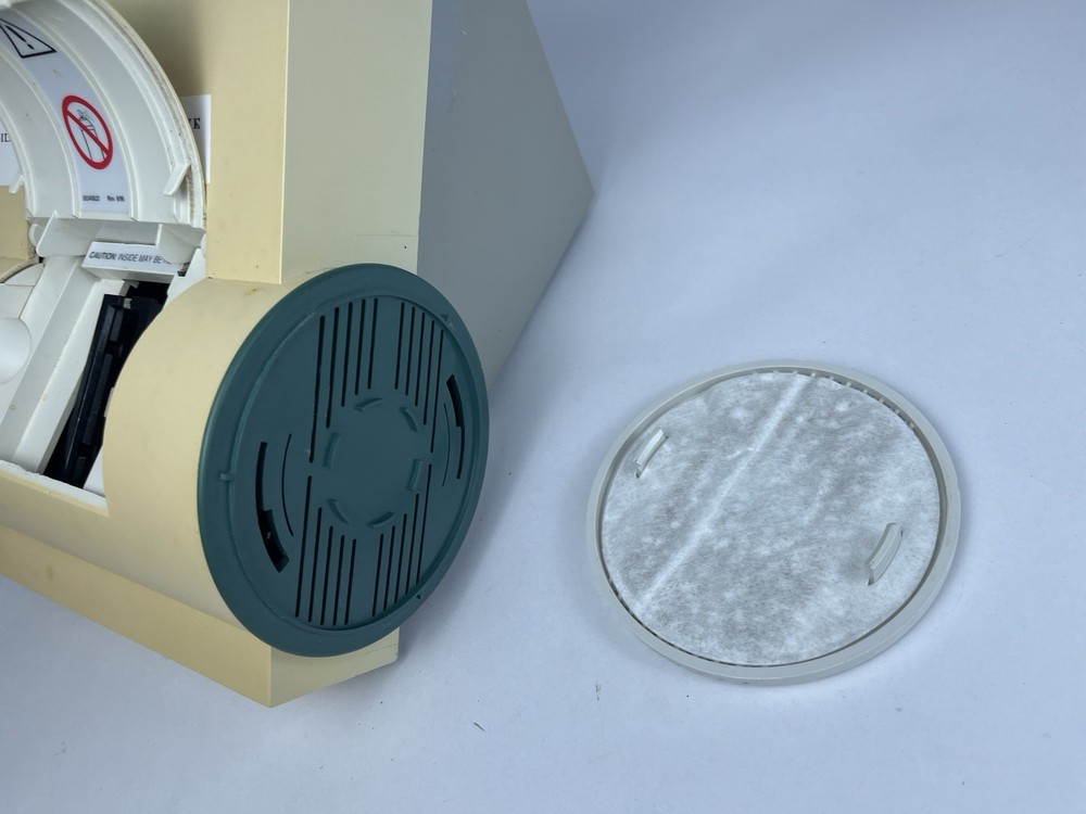 Bayer DCA 2000+ Hemoglobin Analyzer Model - 5031C - Powers On - READ