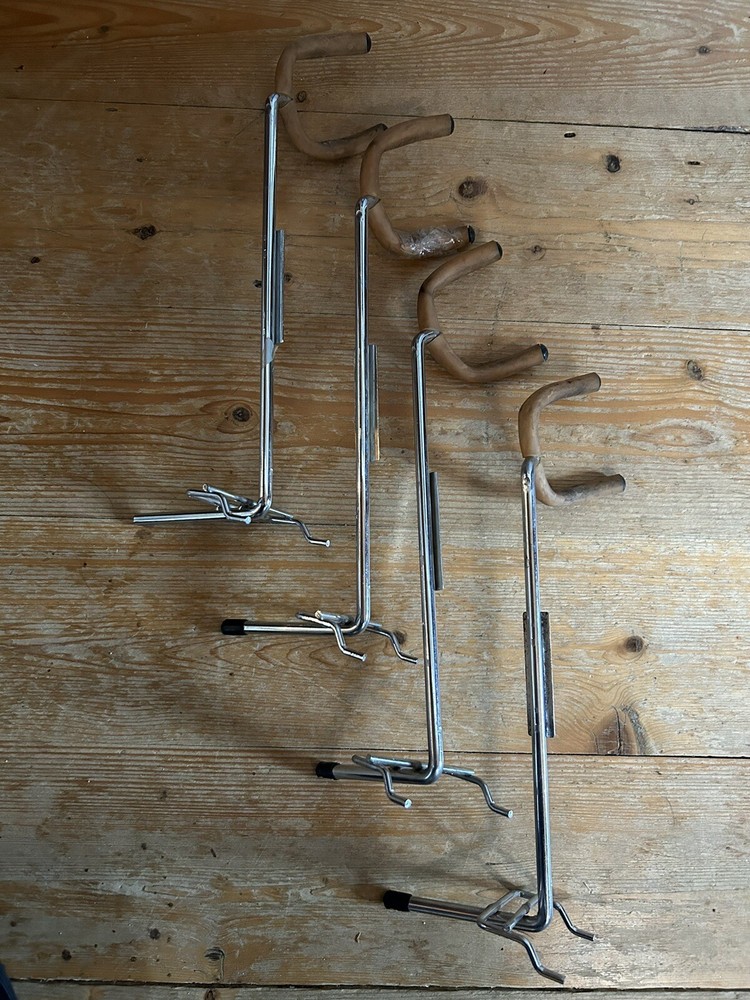 Chrome Peg Board / Slat Board Guitar Hooks (Unbranded) Angled (4 hooks)