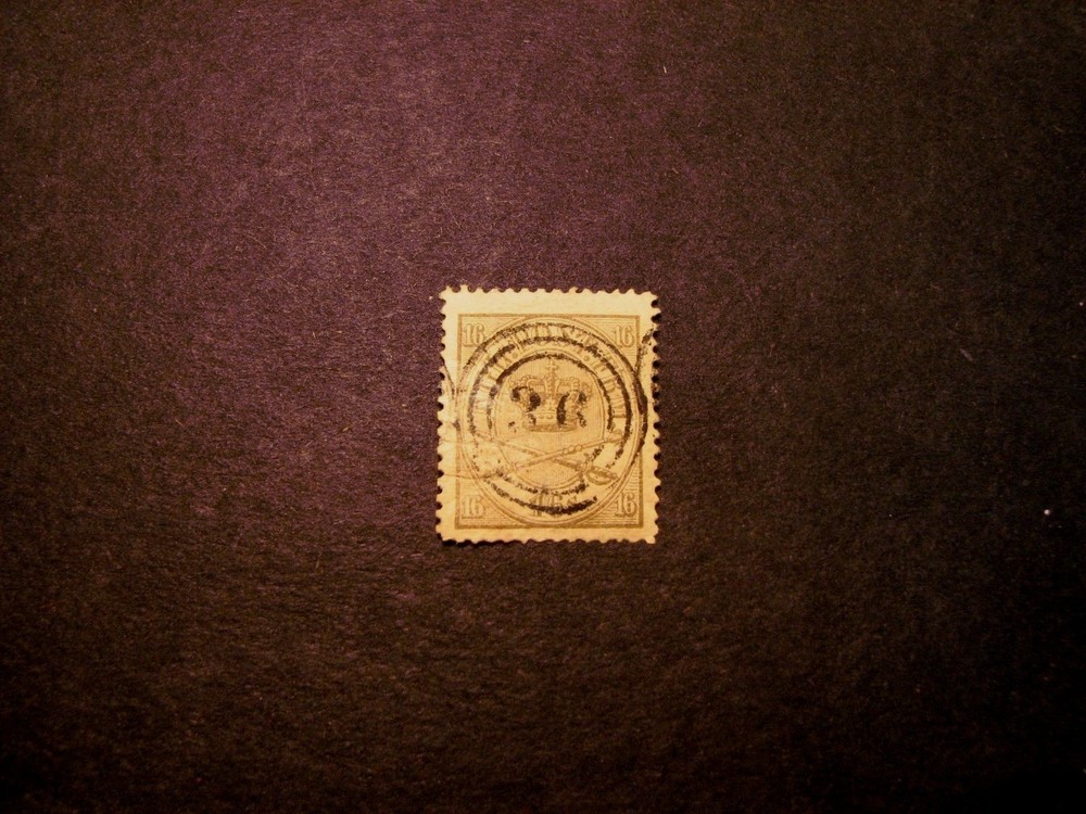 Denmark Stamp Scott# 15  Royal Emblems 1864-68   C353