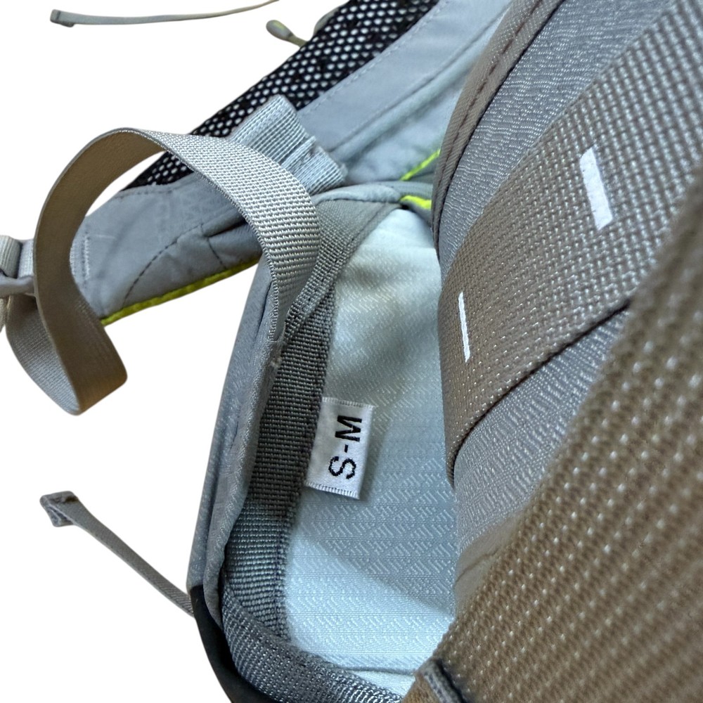 The North Face Banchee 35 Hiking Backpack – Green/Gray