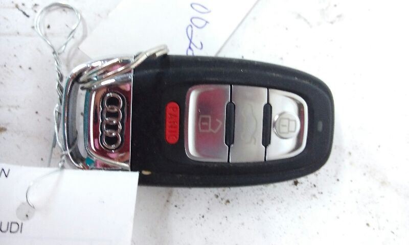 2013 Audi Q5 Key Fob Remote 4 Button