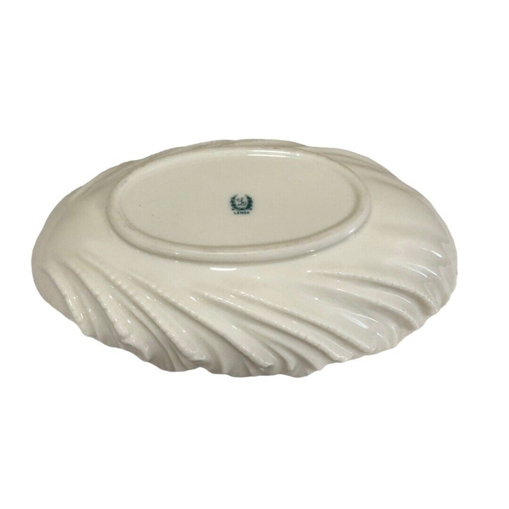 Vintage Lenox Acanthus Leaf Shell Bowl