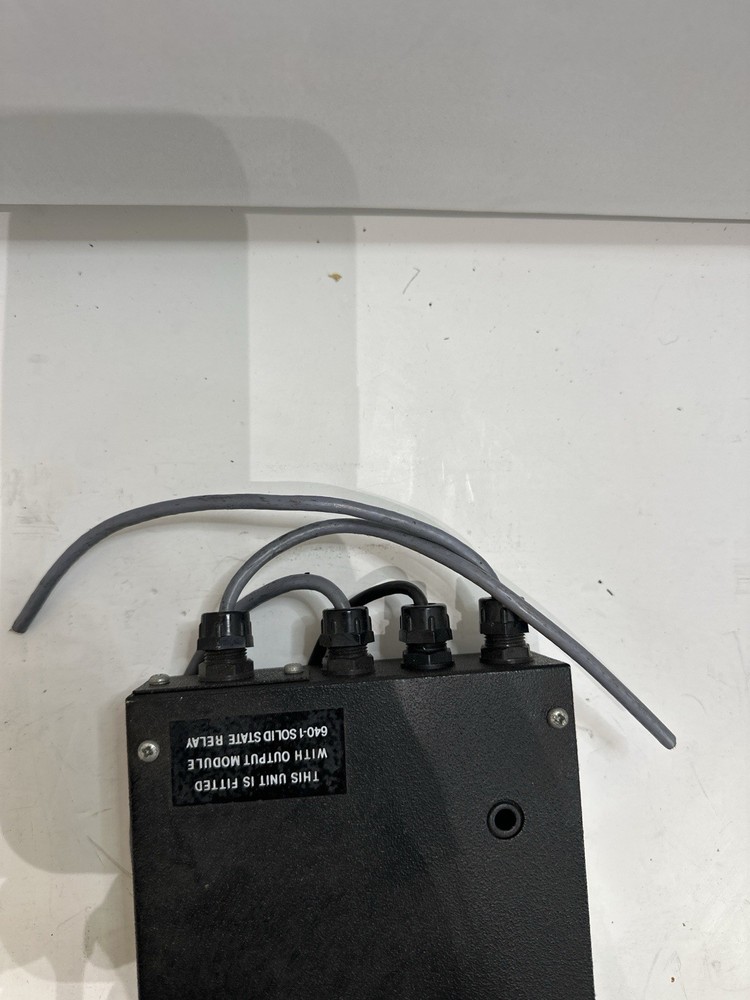 Renishaw MI5 Machine Interface – Probe Status / Volume Control Unit