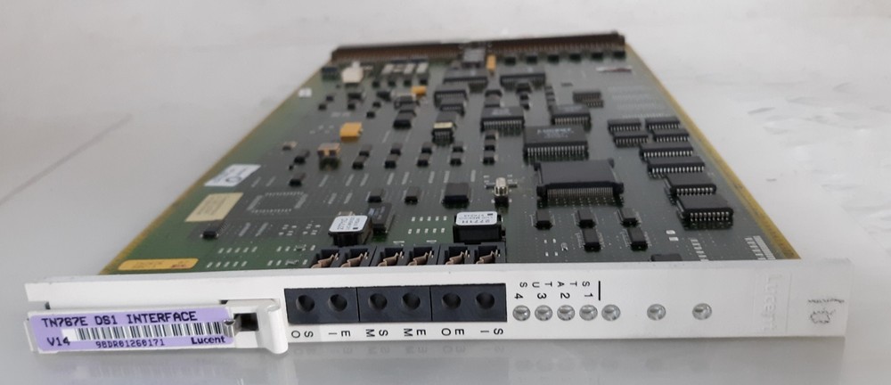 Lucent TN767E V14 DS1 Interface