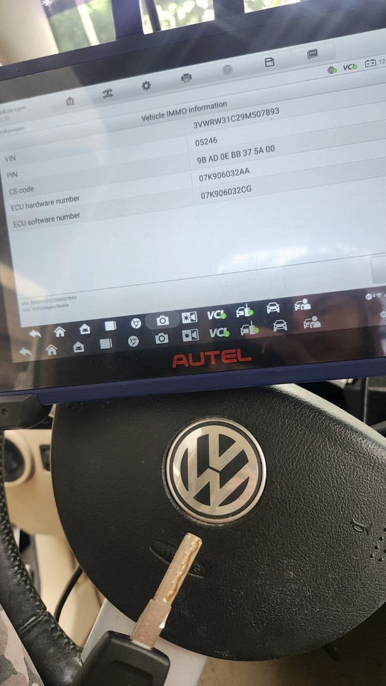Volkswagen 2011- 2016 Dash Lost Key Replacement Mail In Key Programming Service!
