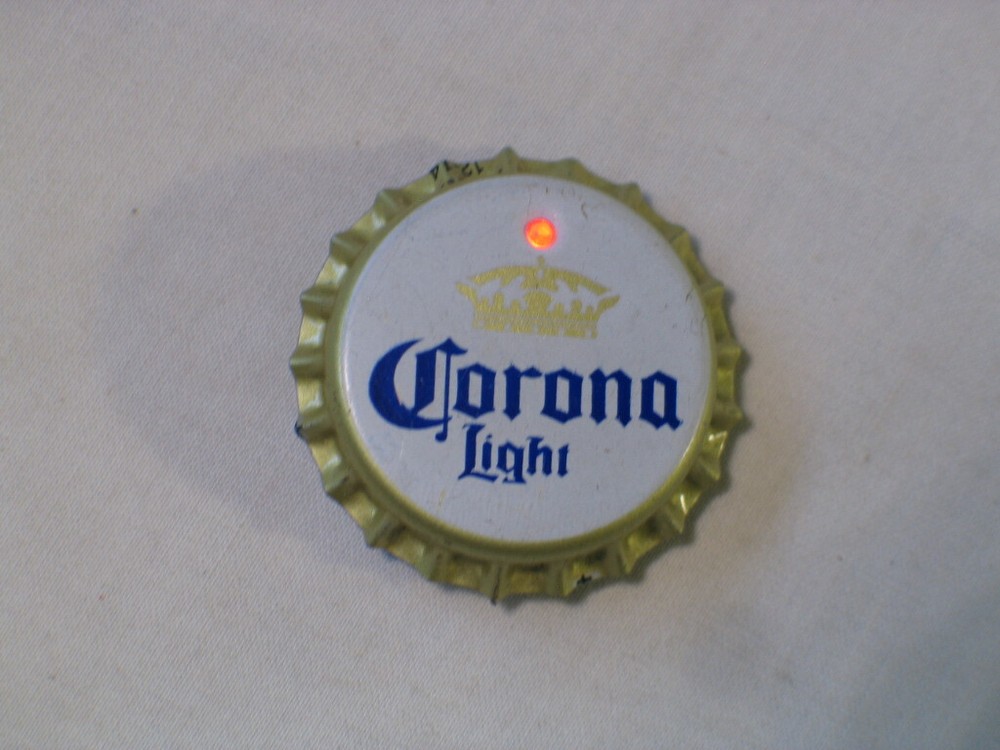 Vintage Advertising Corona Light Bottle Cap Light Pin Back