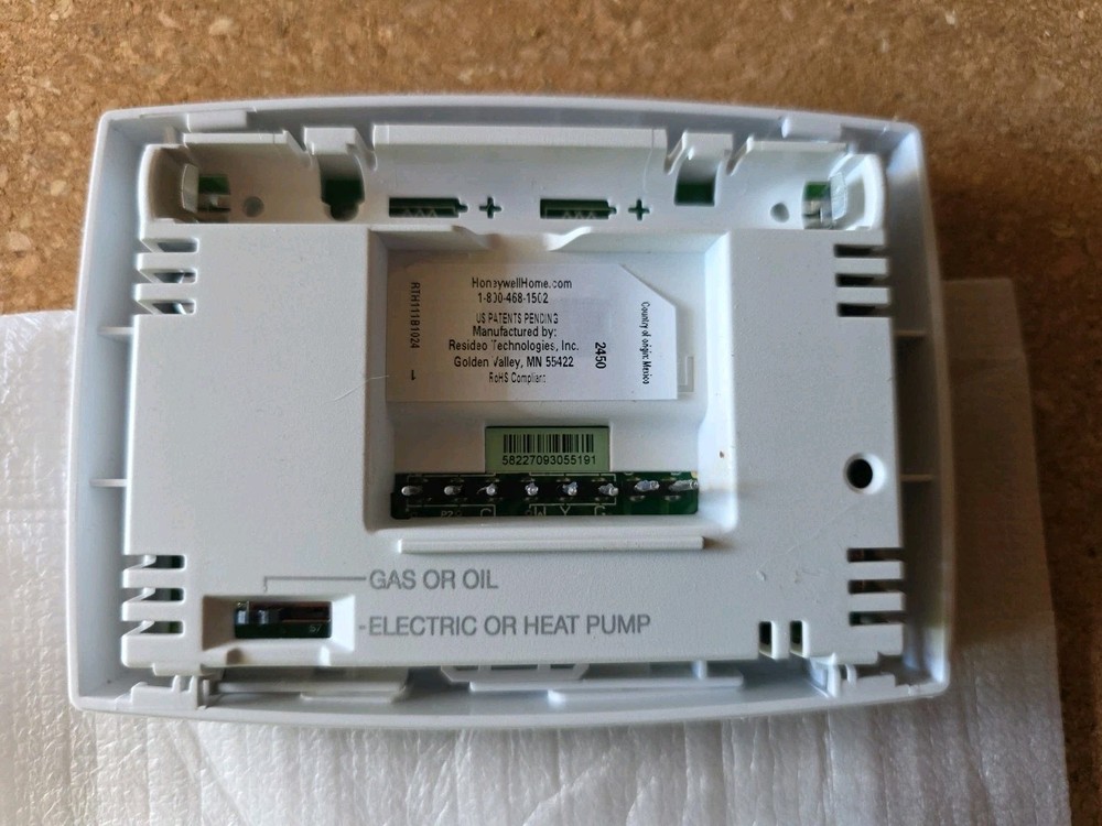 Honeywell Home RTH111B Non-Programmable Thermostat.