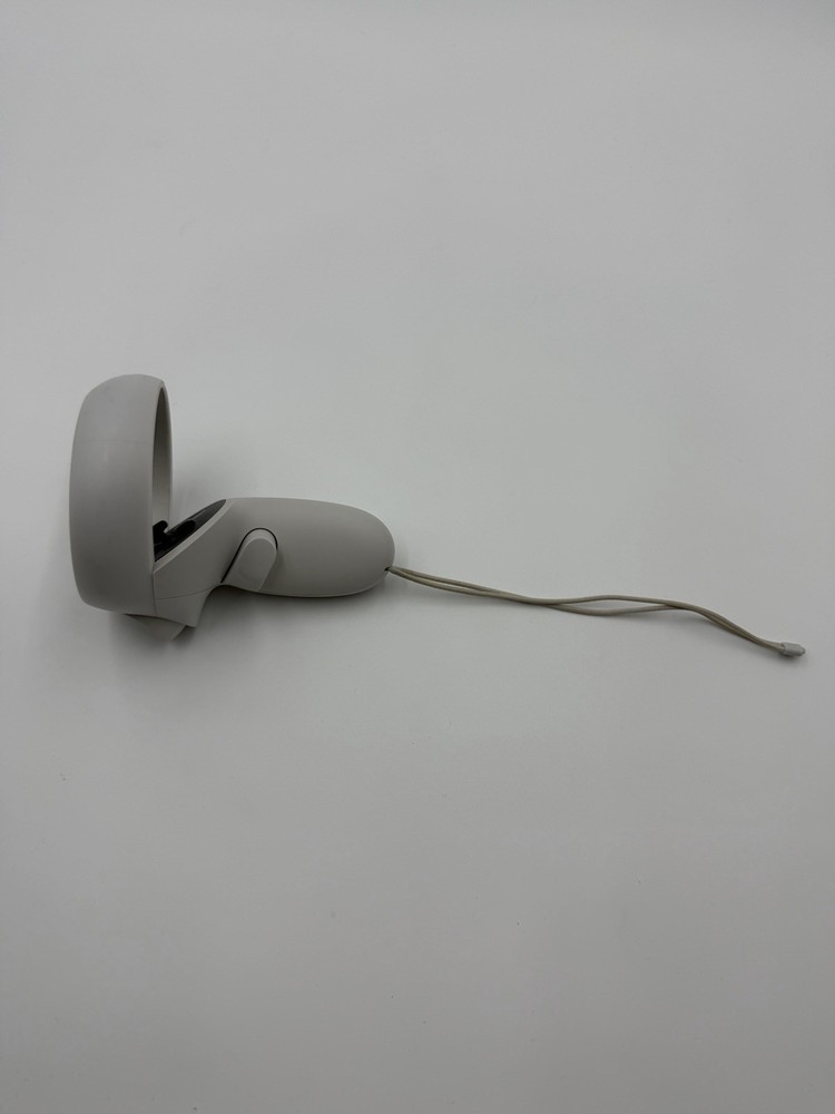 Genuine Oculus Meta Quest 2 Right Controller OEM White Tested Working