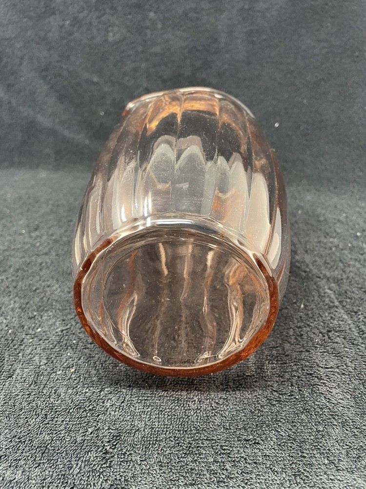 Anchor Hocking Pillar Optic Pink: Serving Pitcher, 8"