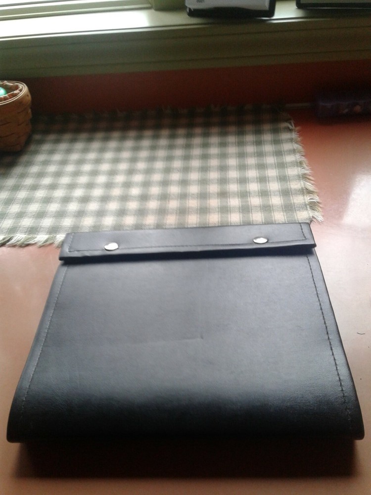 Vinyl Knife Case