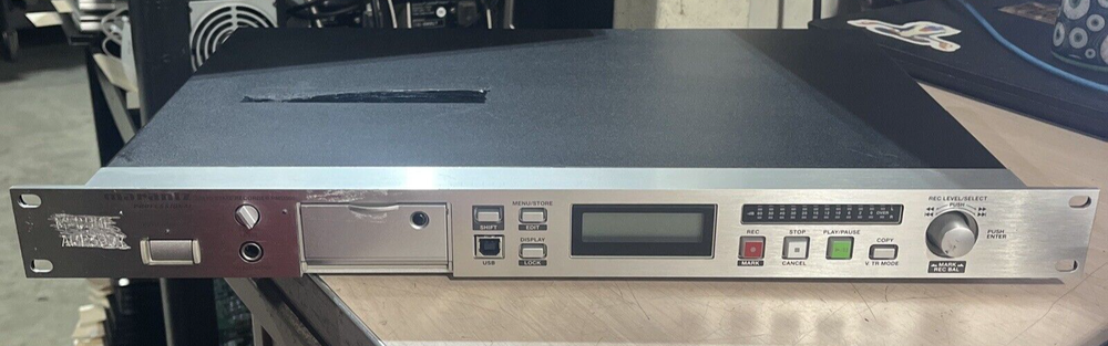 MARANTZ PMD560 SOLID STATE PROFESSIONAL