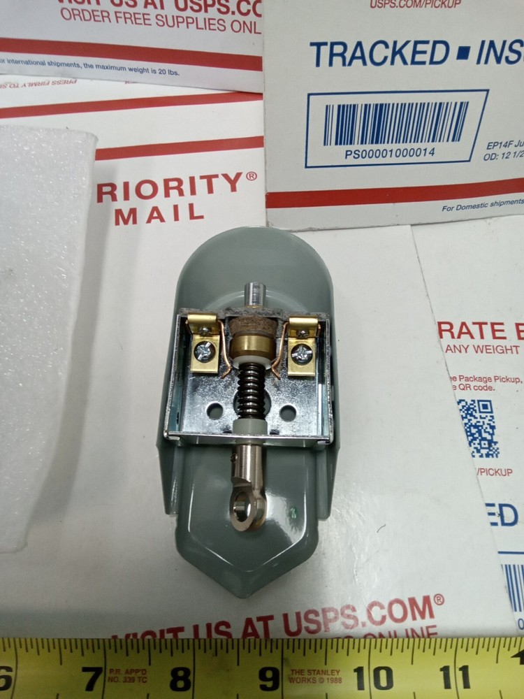 Gillig Switch Chime Pull Cord 51-02114-003 New, C6