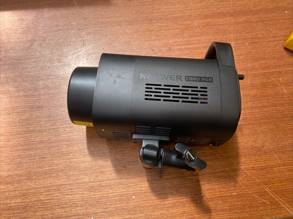NEEWER CB60 RGB LED Video Light