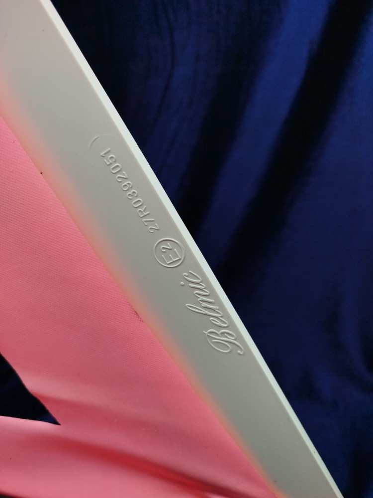 Emergency Warning Triangle Foldable Reflective Car Breakdown Hazard Sign Red