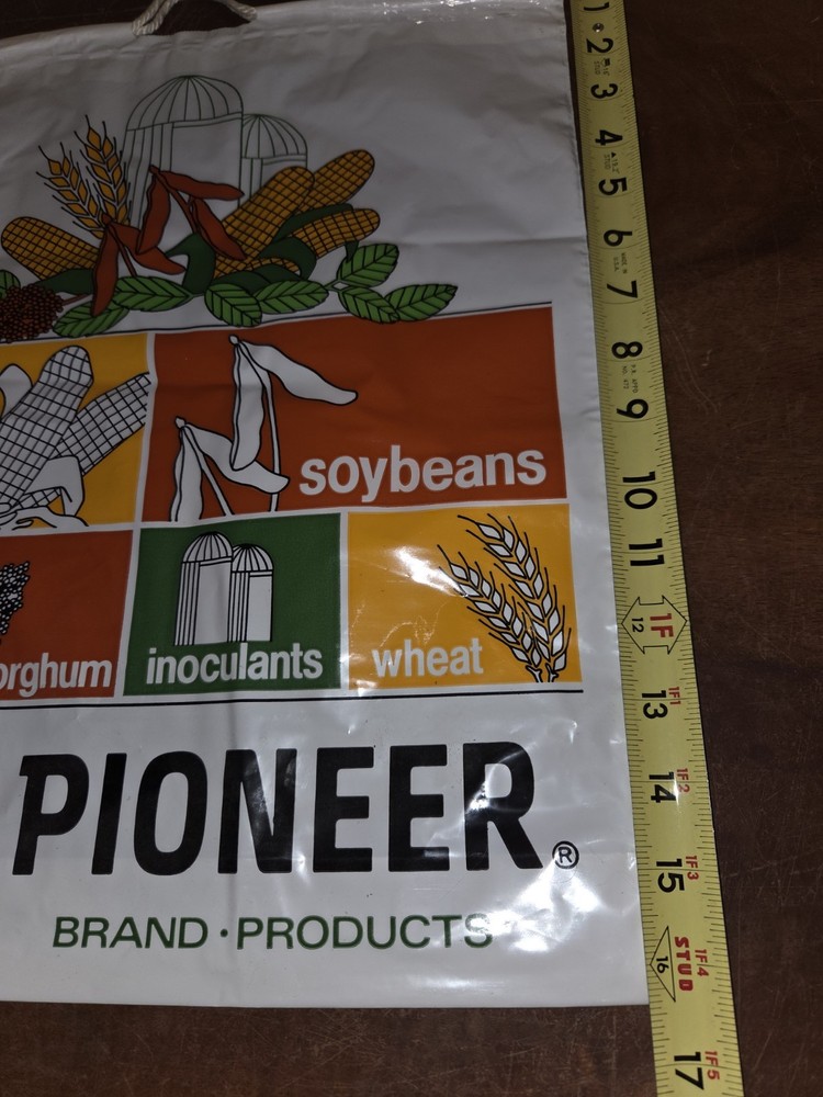 Vintage Pioneer Seed Corn Plastic Bag String Pull Sack Soybean Wheat Alfalfa