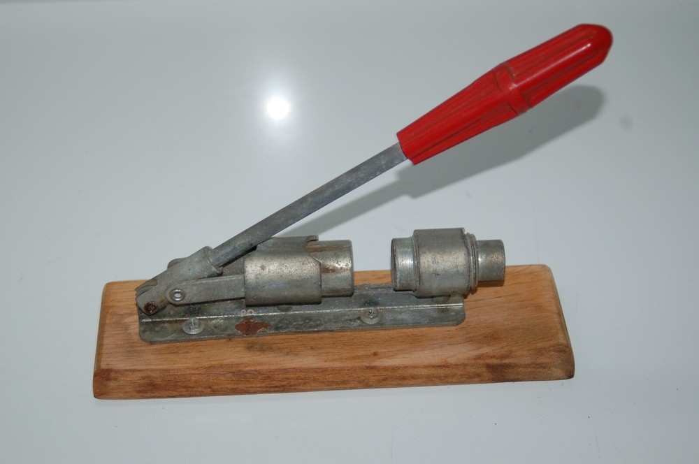 Vintage Adjustable Pecan Nut Cracker