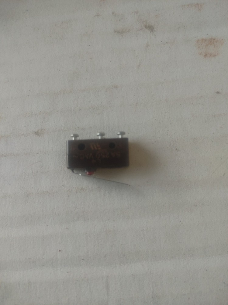 1 Honeywell 111SM1-t Microswitch Leaf Lever, Basic / Snap Action Switch Straight