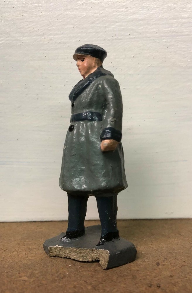 RARE TRAIN PASSENGER STANDING, PAINTED COMPOSITION 3.25 INCHES TALL