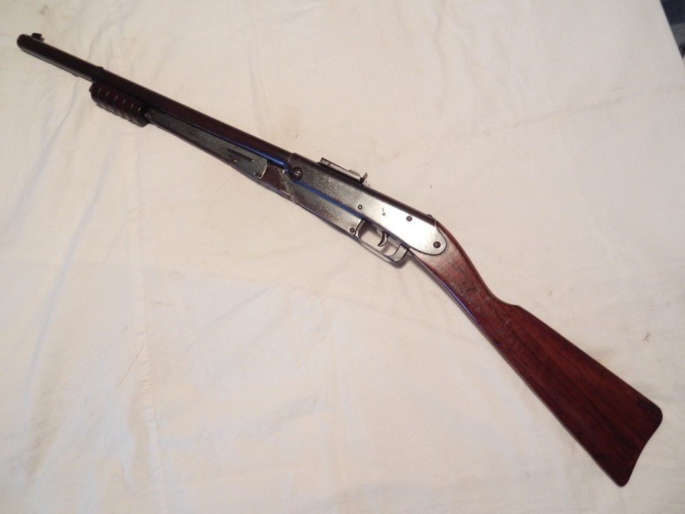 Vintage Daisy Model 25 Air Rifle