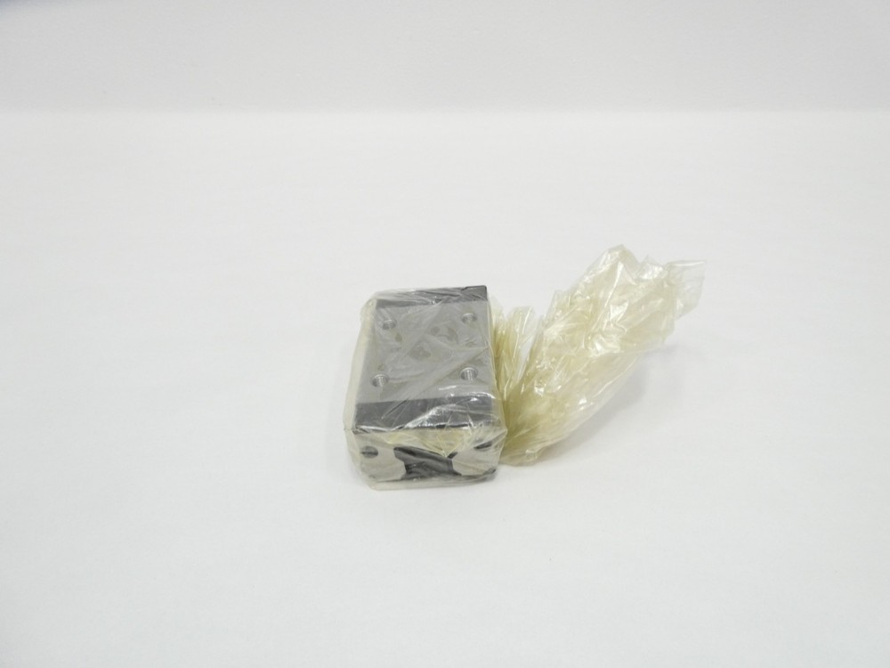 Rexroth R162279420 B. Runner Block