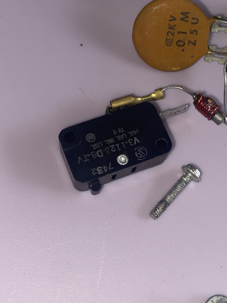 BIC 960 Turntable Circuit Board And Micro Swich