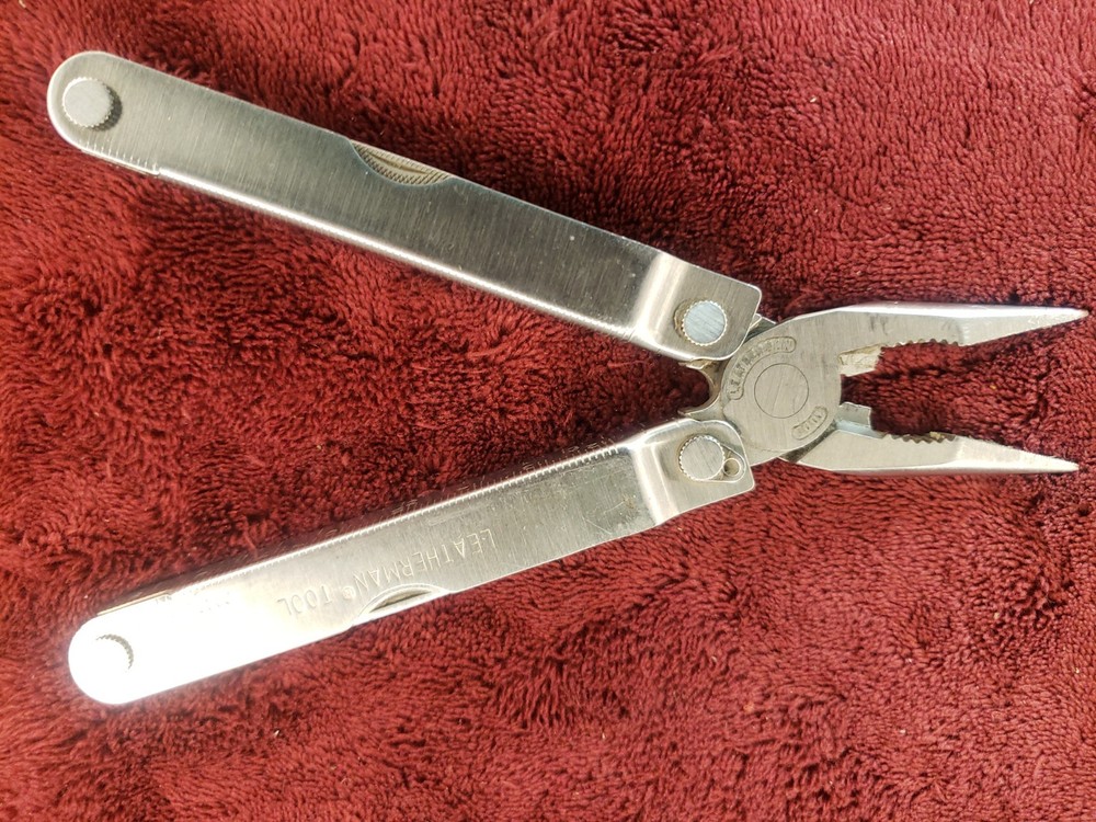 Leatherman PST Multi tool 0204 0304 Date Code s
