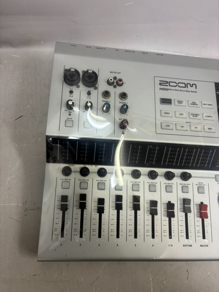 Zoom HD8 Hard Disk Multitrack Recorder Studio from Japan