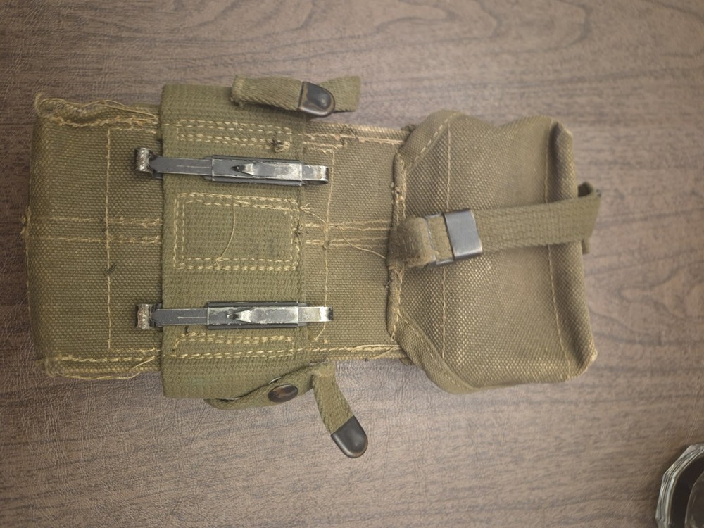 Authentic USGI M-56 Small Arms Ammunition Universal Webbed Pouch