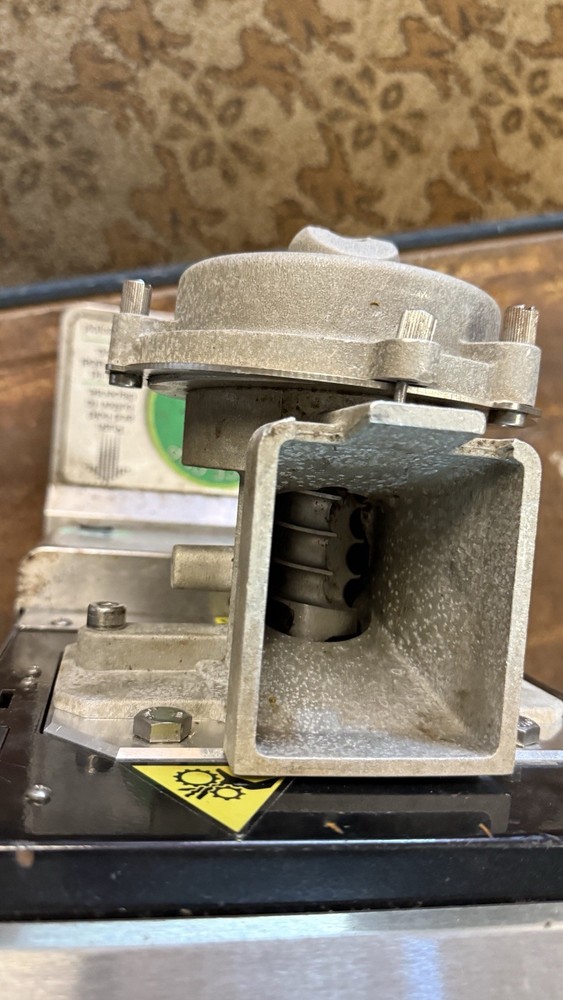 Cornelius RHINO GRIND NG2000 Nut Butter Grinder – Tested – Missing Front Shield