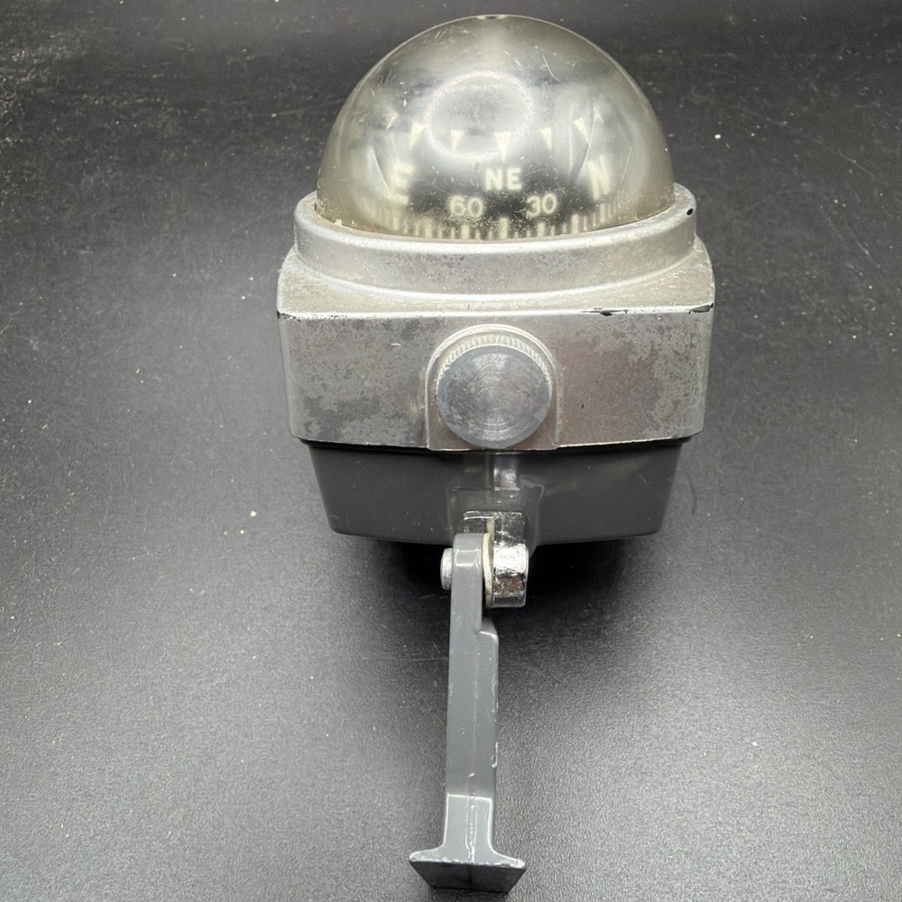 Vintage Airguide Nomad Model 79b Auto Compass