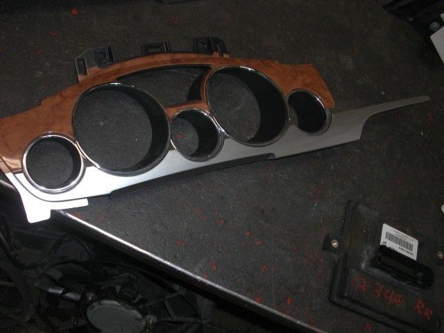 09 ENCLAVE DASH BEZEL 544575