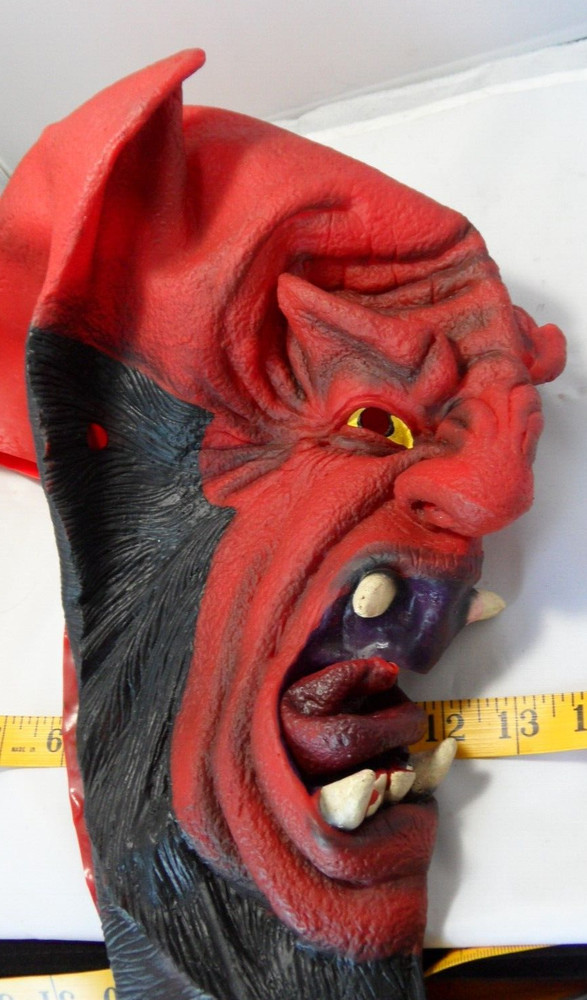 1997 The Paper Magic Group Bearded Devil Rubber Mask Halloween