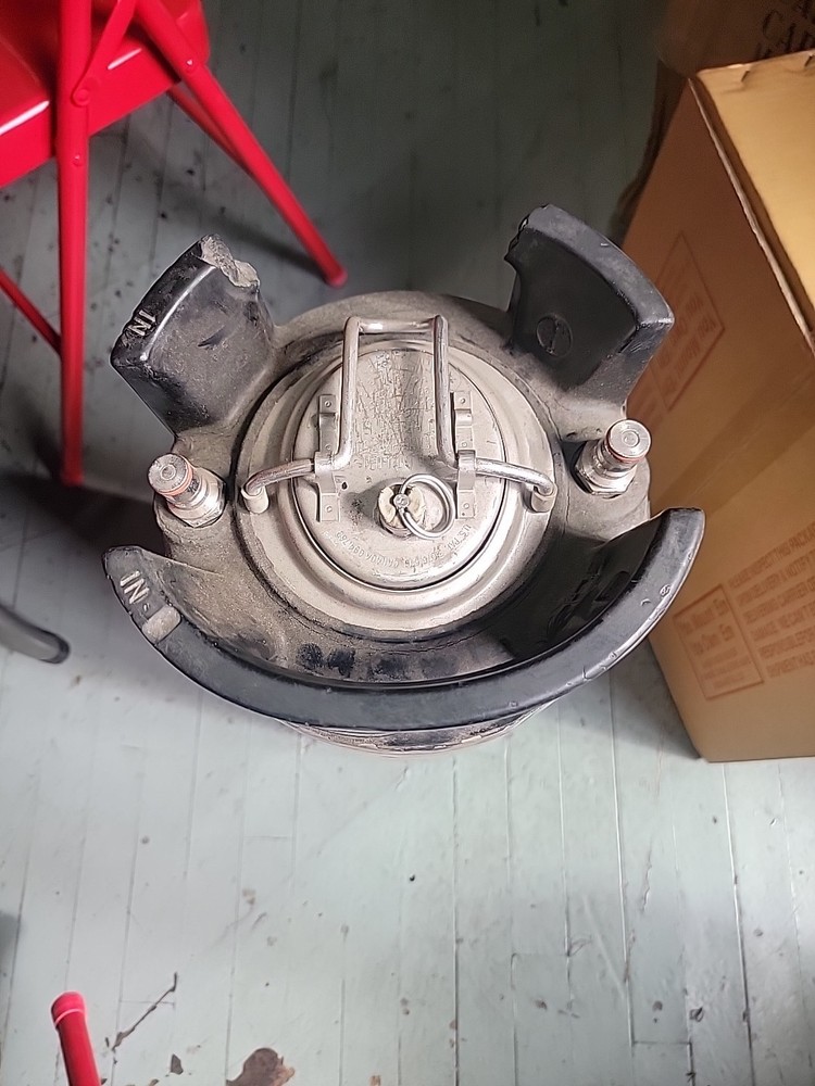 5 Gallon Keg Tanks (Used)