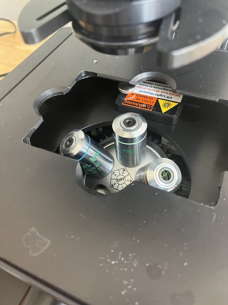 Invitrogen Life Technologies EVOS FL Digital Inverted Fluorescence Microscope