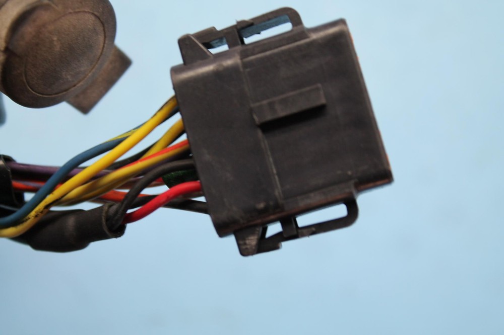 1371 01 HARLEY-DAVIDSON ELECTRA GLIDE CB SWITCH POD CONSOLE INSTRUMENT PANEL