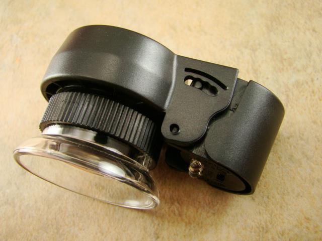 15 Power LED White & UV Lighted Magnifier w/Adjustable Focus -Ore & Minerial