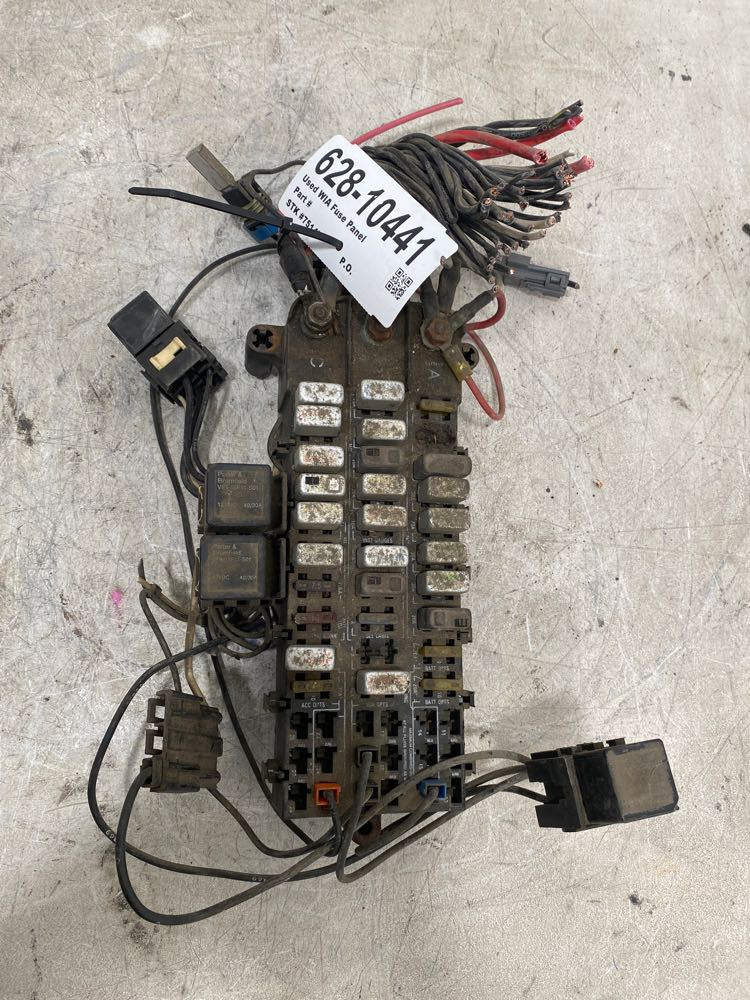 1994 White GMC WIA Fuse Panel (628-10441)