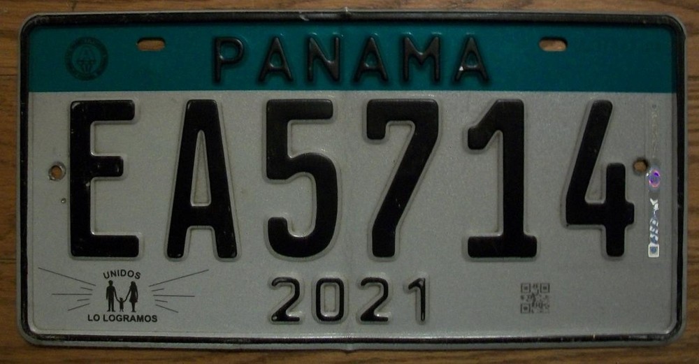 SINGLE PANAMA LICENSE PLATE - 2021 - EA5714
