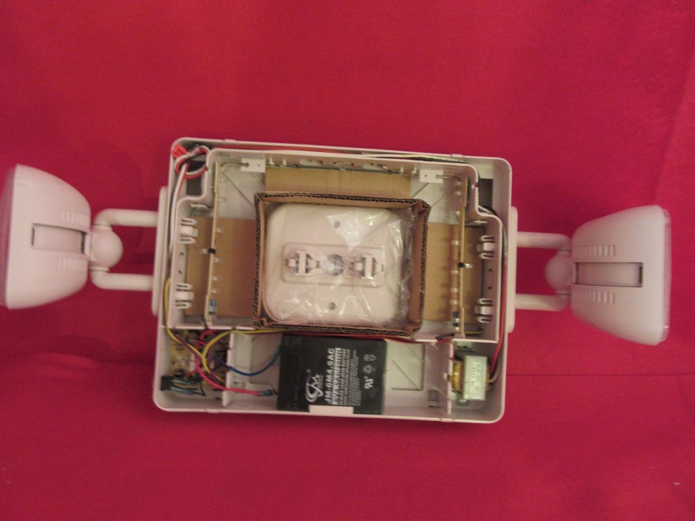 Lithonia Lighting White LED Emergency Exit Sign Combo w/ Battery NWOB