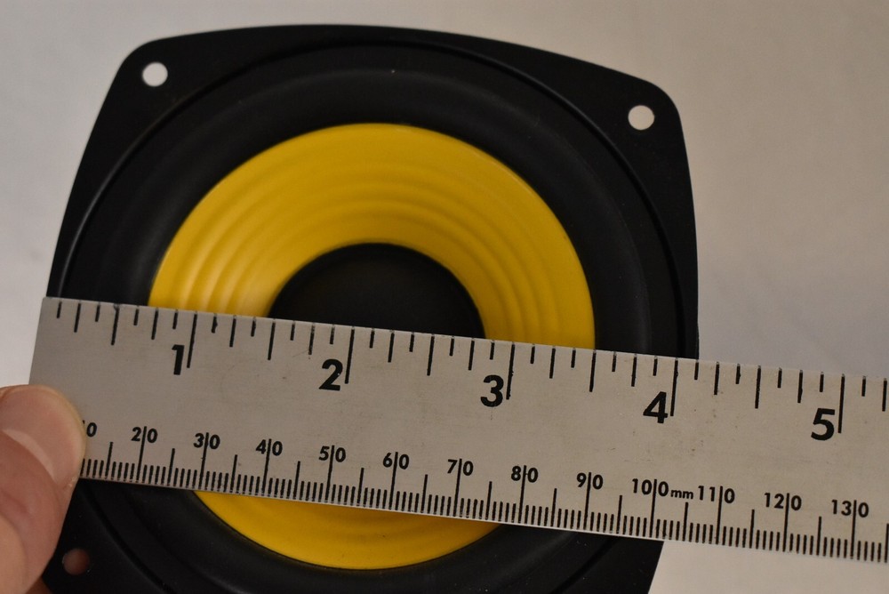 Single Edifier Bookshelf Desktop Speaker R1010BT Midrange Woofer Driver