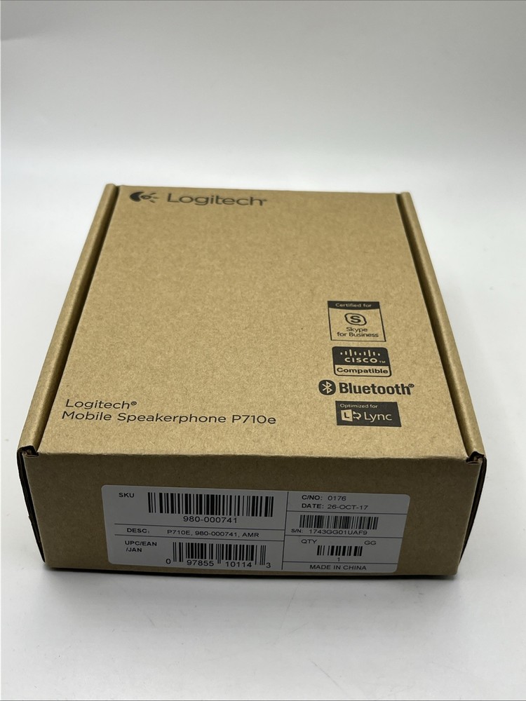 Logitech P710e Mobile Conferencing Speakerphone Bluetooth with Soft Case and BOX