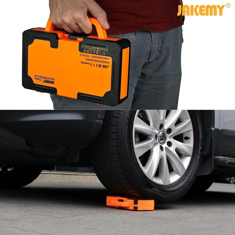 Multi-functional Ratchet Screwdriver