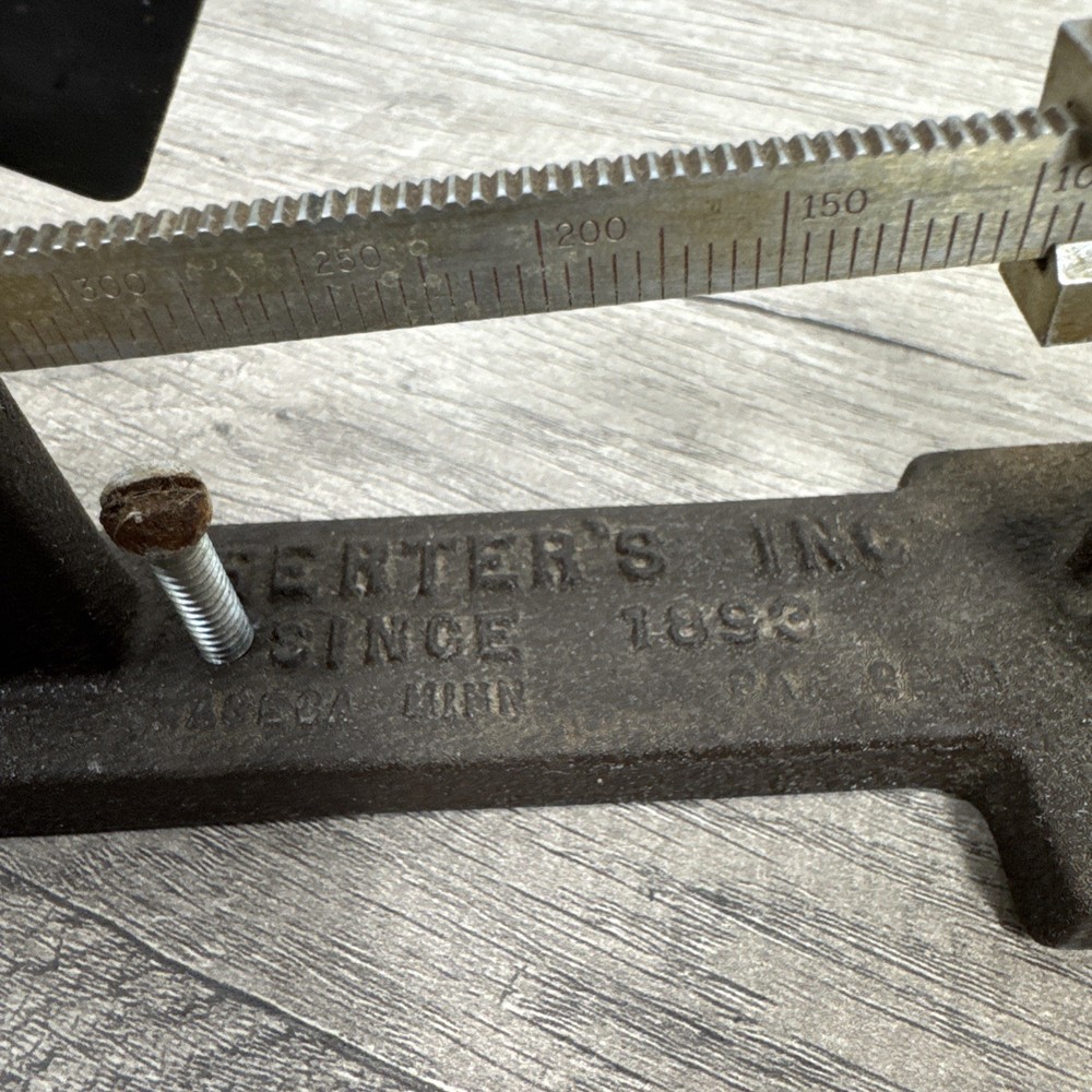 Vintage Herter's Powder Reloading Beam Scale Cast Iron - Brown