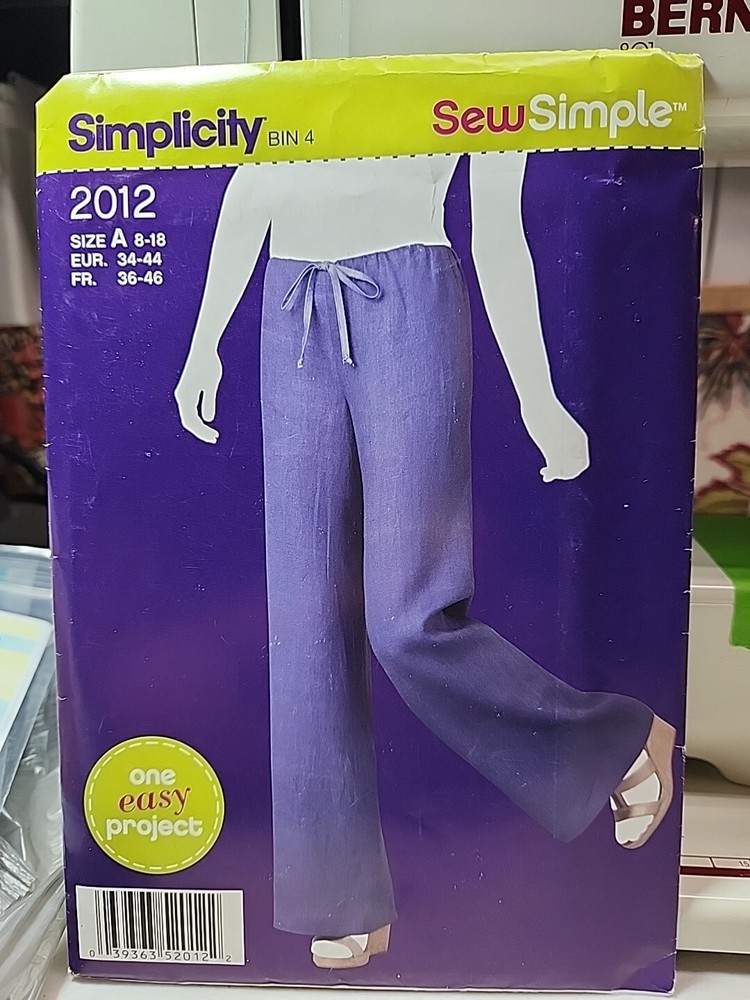 Simplicity 2012 Sew Simple Pull-On Elastic Waist Pants Scrubs Uncut, FF