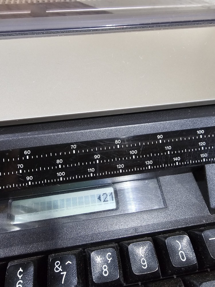 Panasonic KX-E601 Electric Typewriter Tested