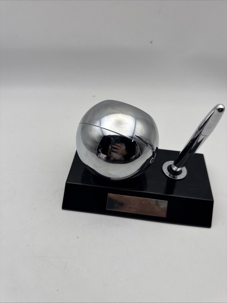 Things Remembered Decision Maker Desk Set Clock Pen Tested Works