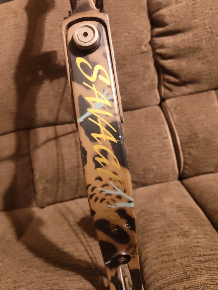 Vintage Savage By Oregon Compound Bow