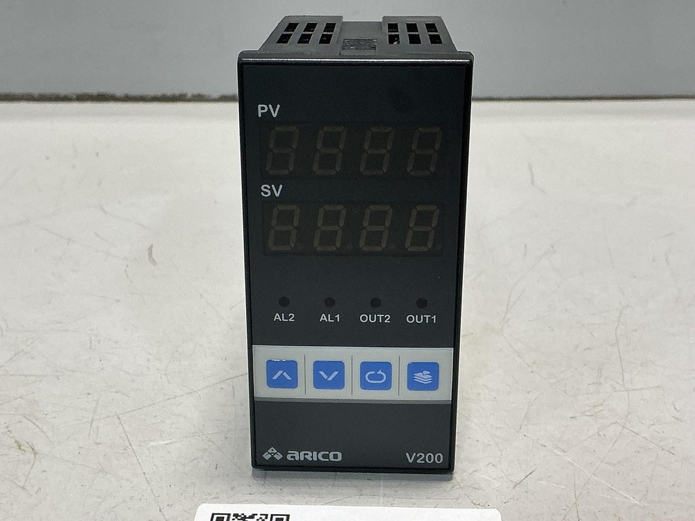 ARICO TECHNOLOGY V200 TEMPERATURE CONTROL USED #151803