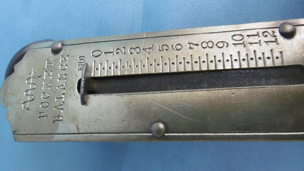 Old Spring Scale Pocket Balance 0-12 kg