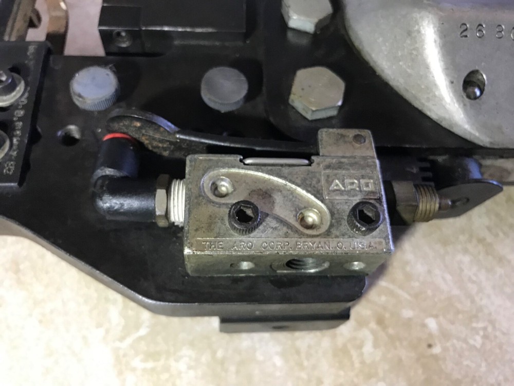 Pneumatic Compression aircraft tool